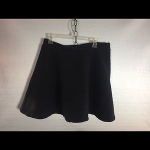 Gap quilted mini skirt
